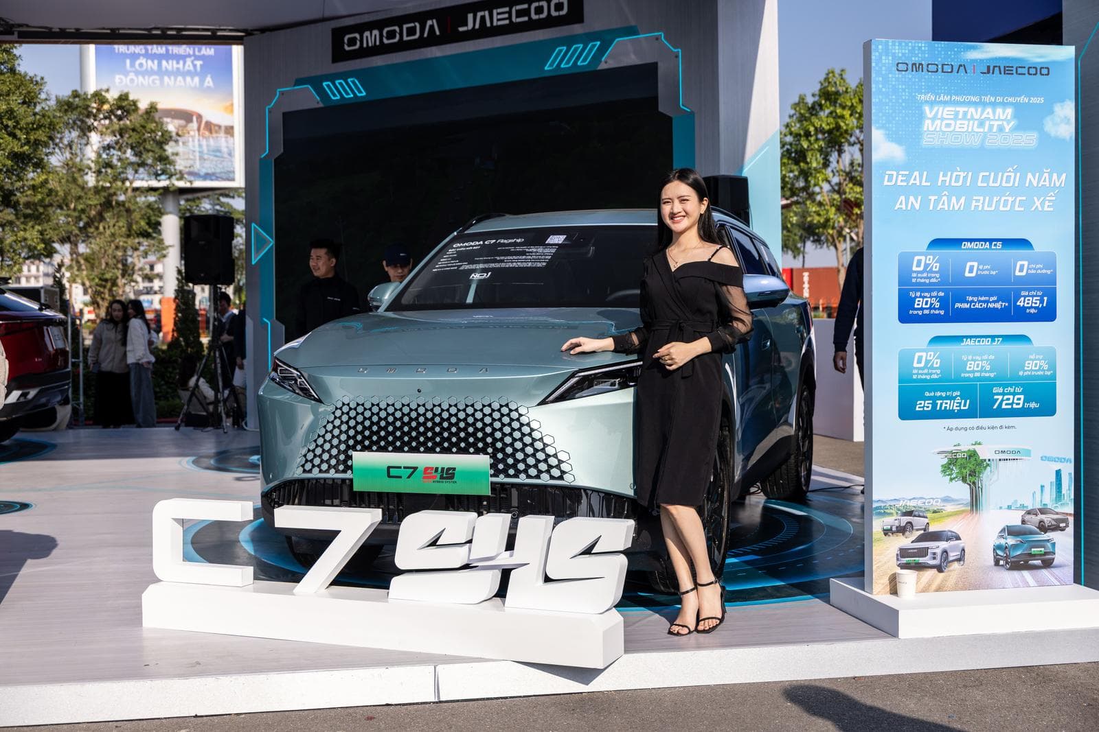 Omoda & Jaecoo Việt Nam chính thức mở bán Omoda C7