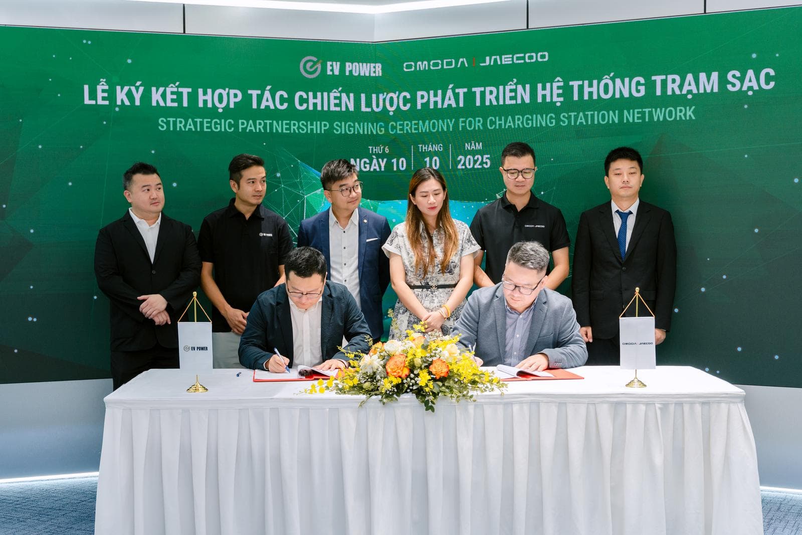 Omoda & Jaecoo Việt Nam hợp tác chiến lược với EV Power – Hoàn thiện hạ tầng trạm sạc, kiến tạo tương lai di chuyển xanh