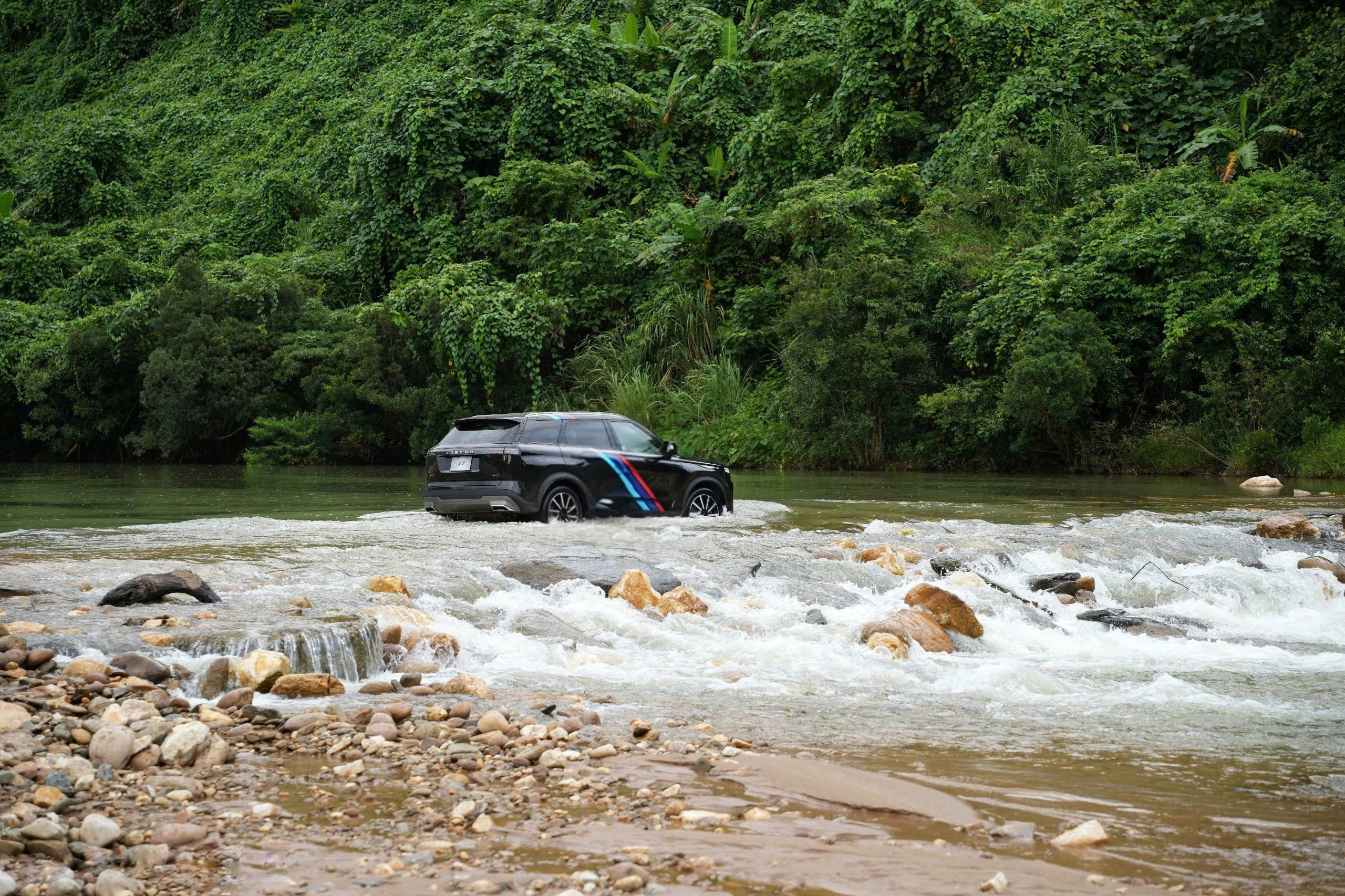 j7 awd 3.jpg